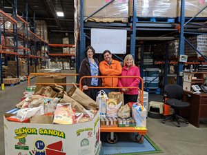 Delivering food donations to Second Harvest Heartland