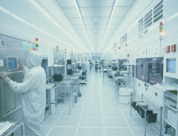 Cleanroom environment with semiconductor manufacturing